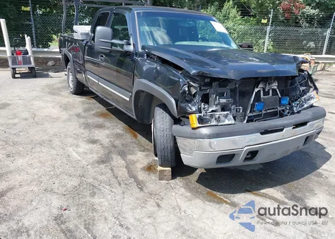 2004 Chevrolet Silverado 1500 Ls from USA, damaged, VIN 1GCEK19T94E293005